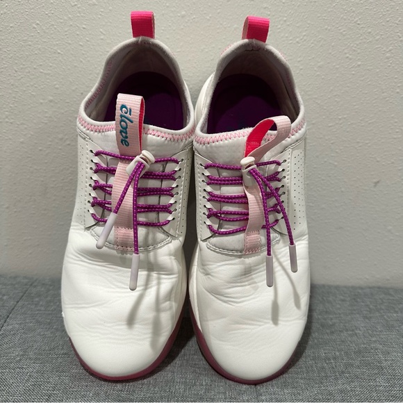Clove Classic Nursing Sneaker - Picture 10 of 10